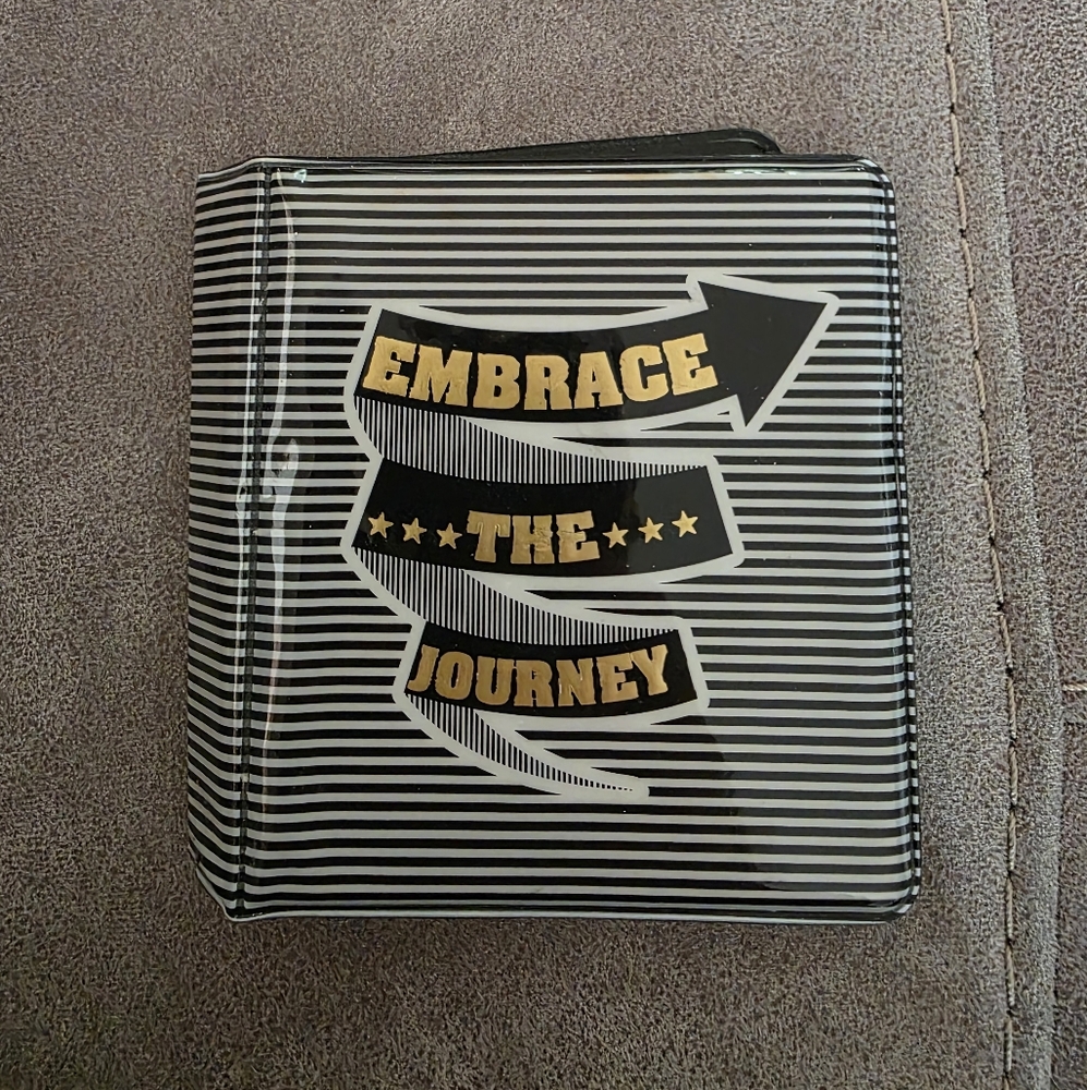 Photo Album Book: Holds 40 Photos  [4" x 2.5" photos]